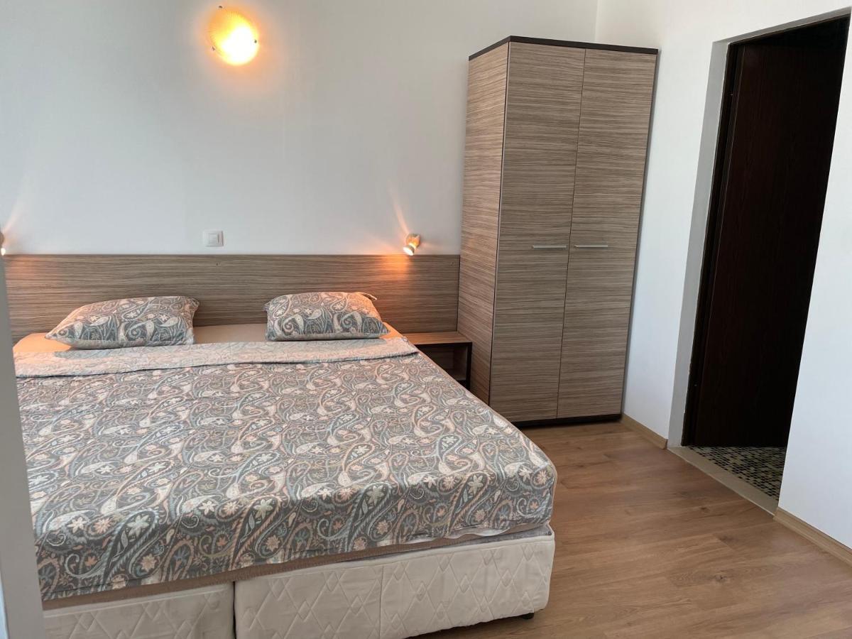 Apartamento Апартамент В Сарафово Burgas Exterior foto
